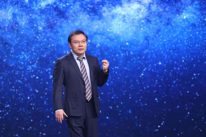 中国经济增长模型_中国经济运行基本规律_高铁股票投资回报率